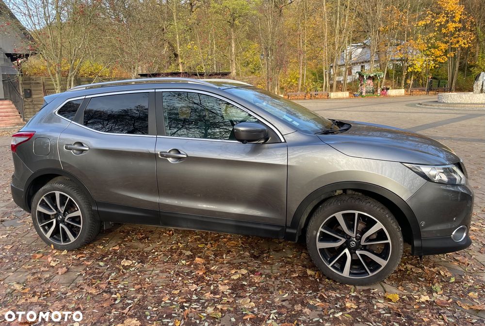 Nissan Qashqai 1.2 DIG-T Tekna EU6 - 4