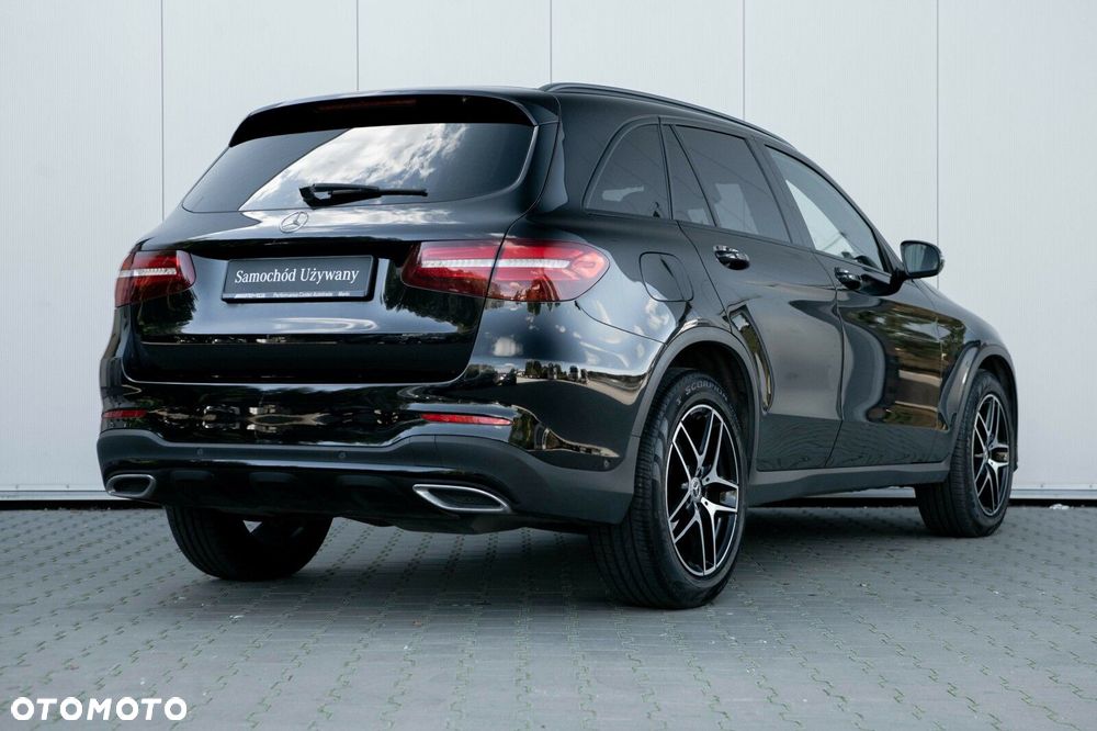 Mercedes-Benz GLC - 9