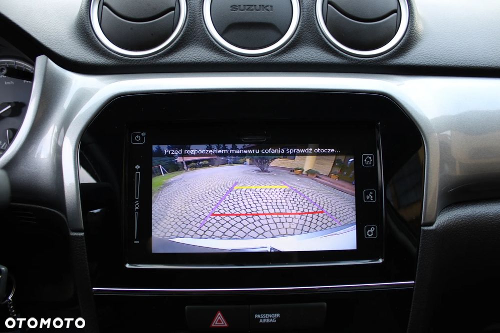 Suzuki Vitara 1.6 Comfort 2WD - 32