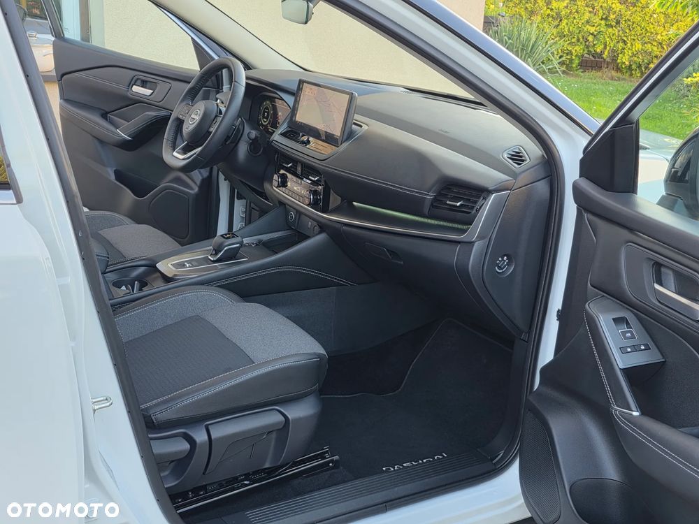 Nissan Qashqai 1.3 DIG-T mHEV Tekna Xtronic - 34