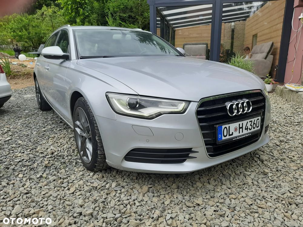 Audi A6 Avant - 1