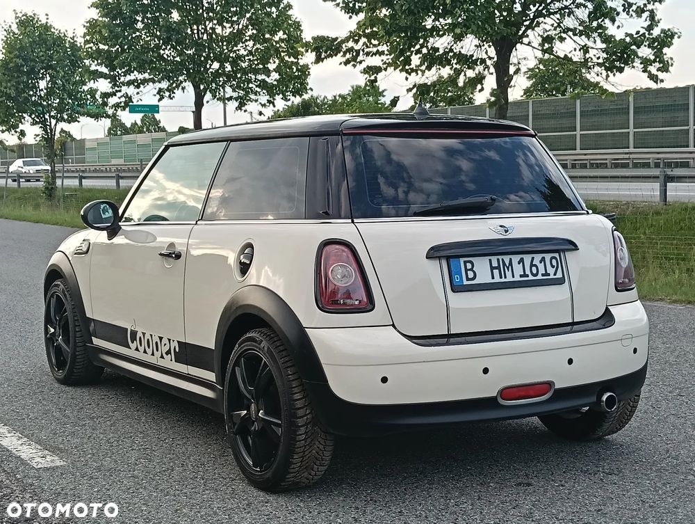 MINI ONE - 18
