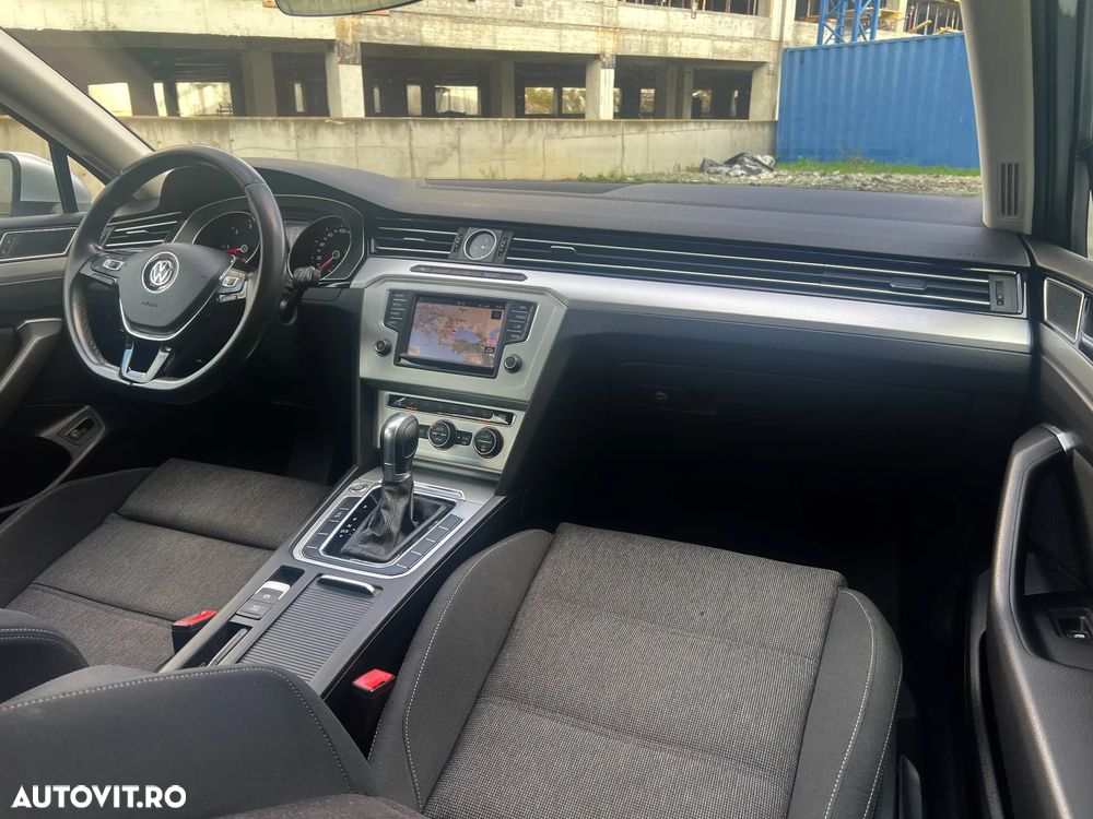 Volkswagen Passat Variant 2.0 TDI DSG (BlueMotion Technology) Highline - 8