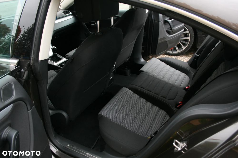 Volkswagen CC 2.0 TDI DPF BMT - 11