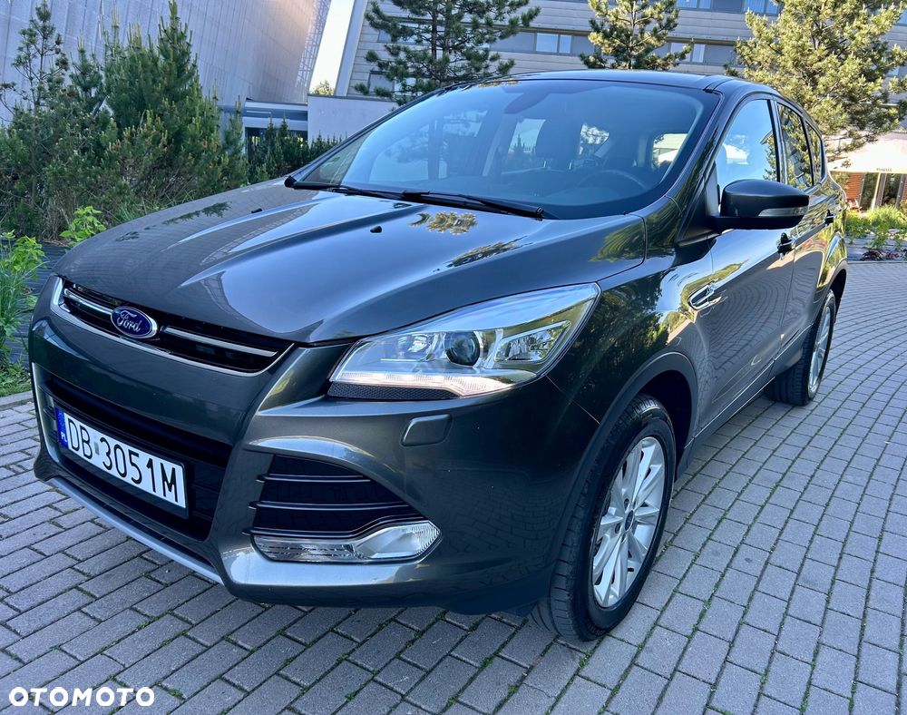 Ford Kuga 1.5 EcoBoost 2x4 Titanium - 1