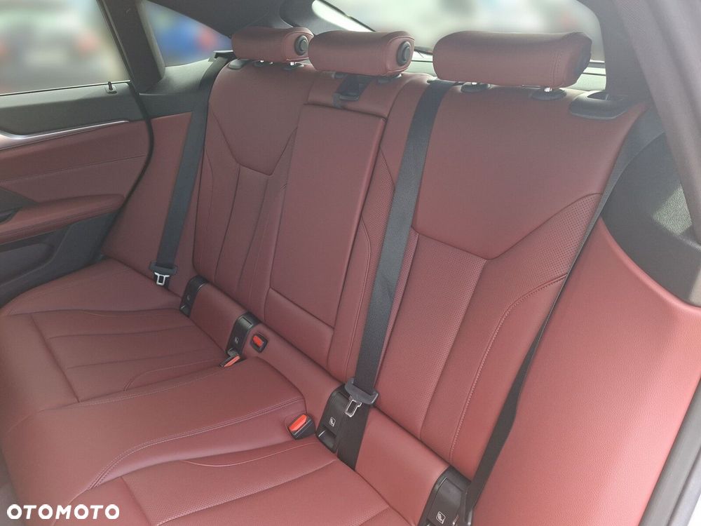 BMW Seria 4 - 16