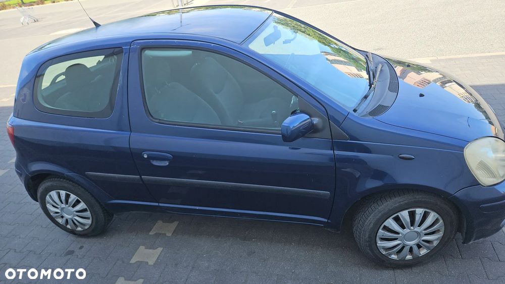 Toyota Yaris 1.0 Luna - 30
