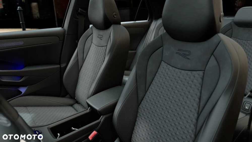 Volkswagen T-Roc 1.5 eTSI R-Line DSG - 11