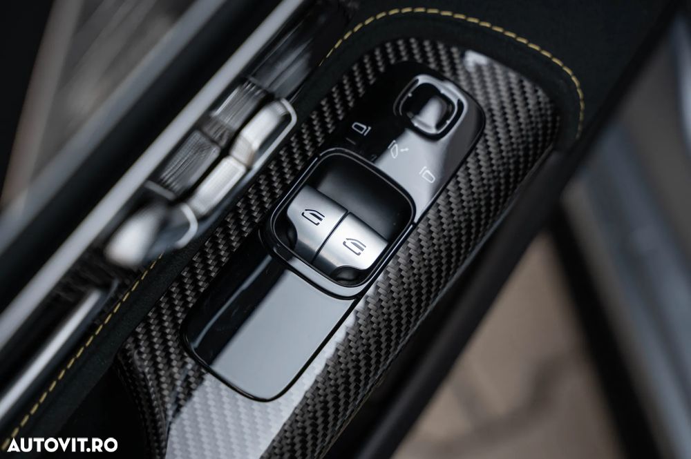 Mercedes-Benz AMG GT R Speedshift 7G-DCT - 14