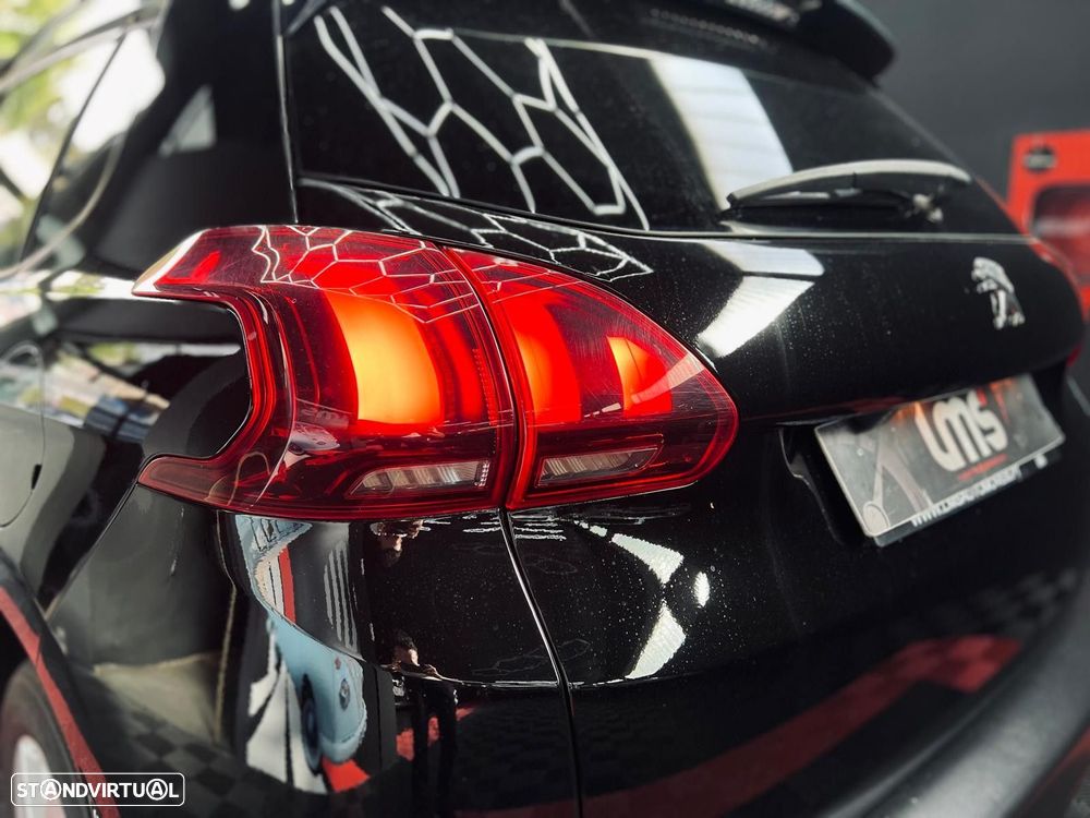 Peugeot 2008 1.2 PureTech Allure - 13