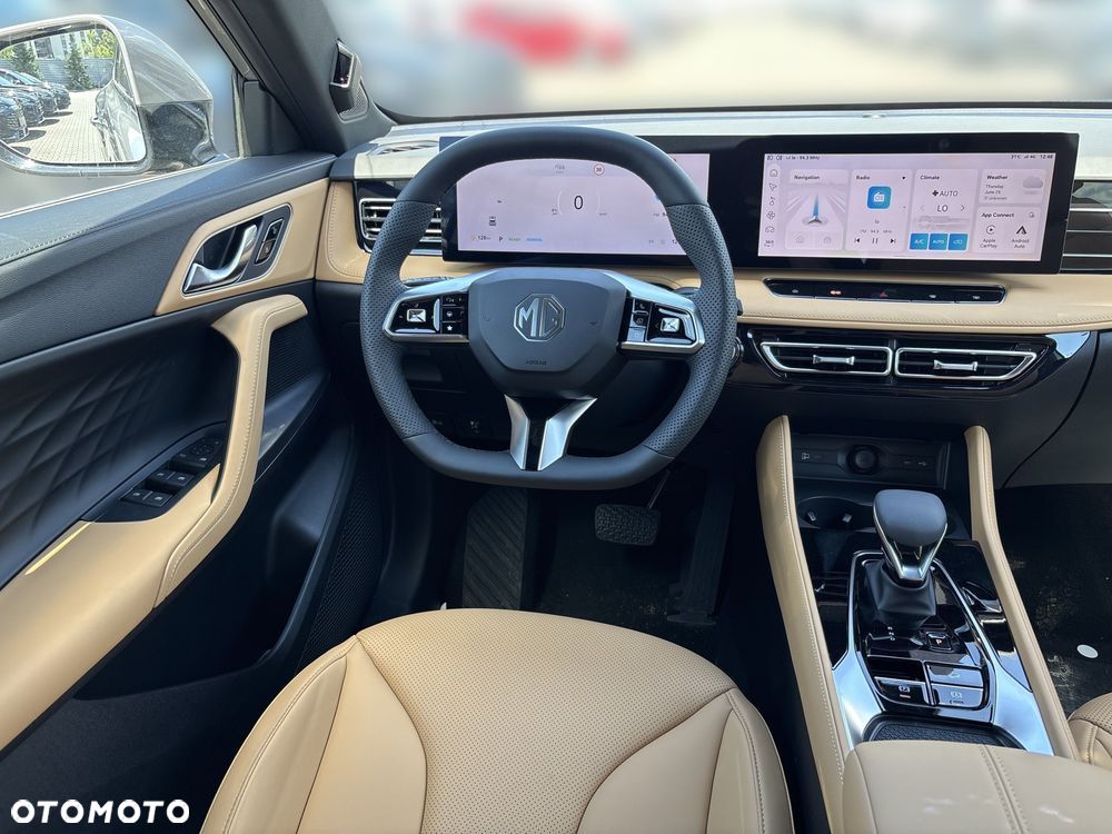 MG HS 1.5T HEV+ Exclusive - 23