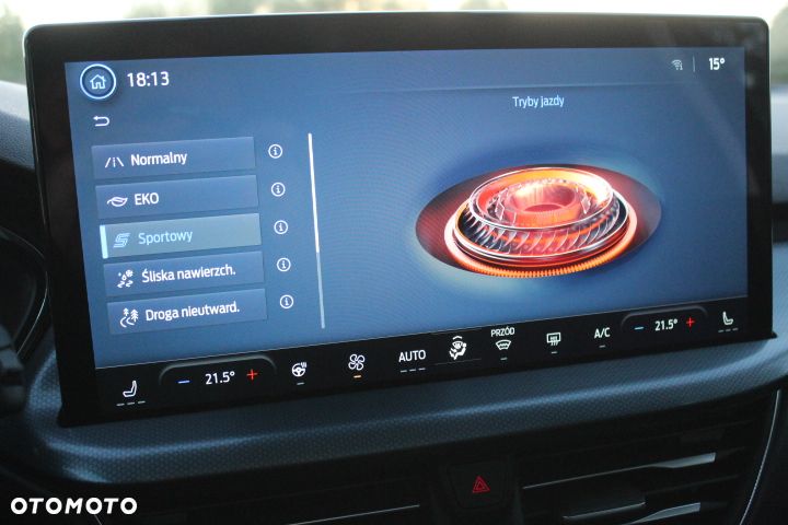 Ford Focus 1.0 EcoBoost Hybrid ACTIVE STYLE - 23
