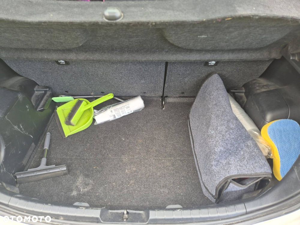 Toyota Yaris 1.5 Active - 7