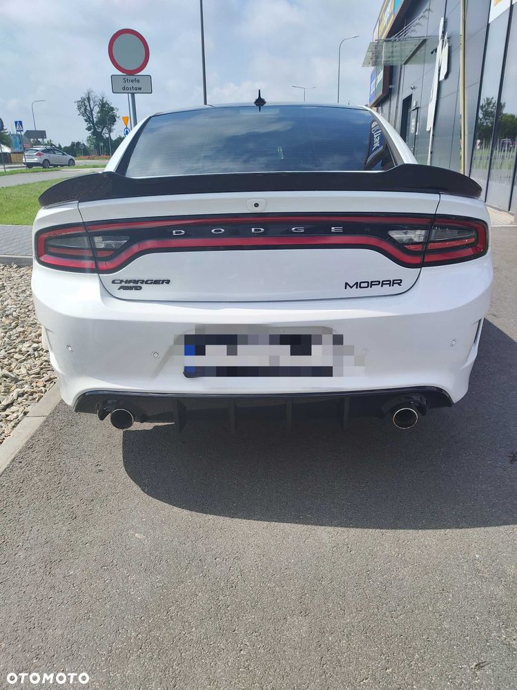 Dodge Charger - 4