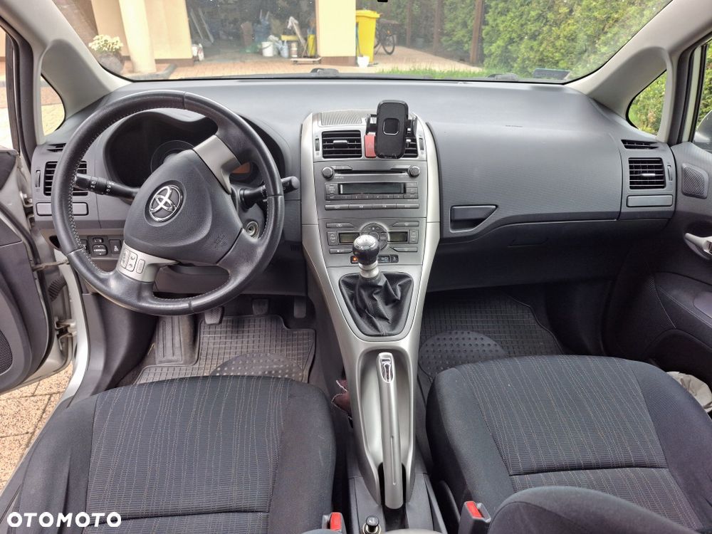 Toyota Auris - 3