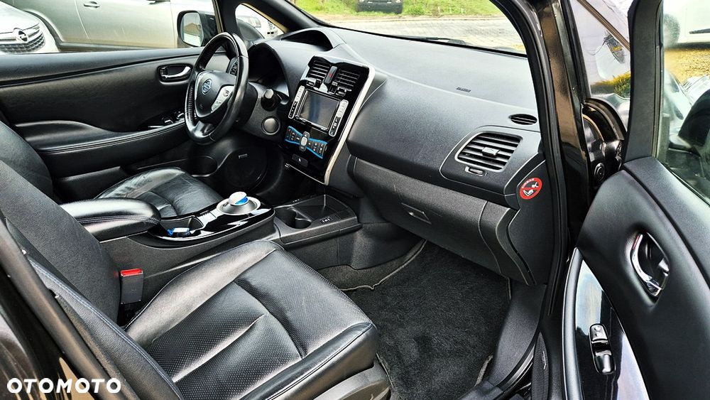 Nissan Leaf 30 kWh (mit Batterie) Tekna - 36