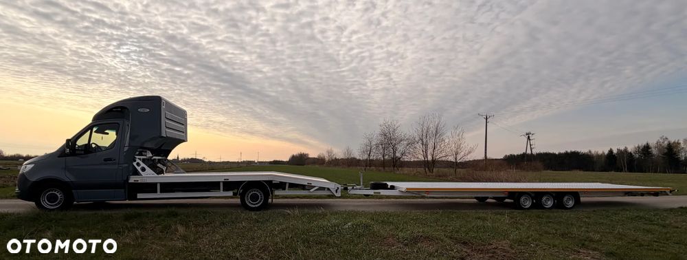 Mercedes-Benz SPRINTER - 4