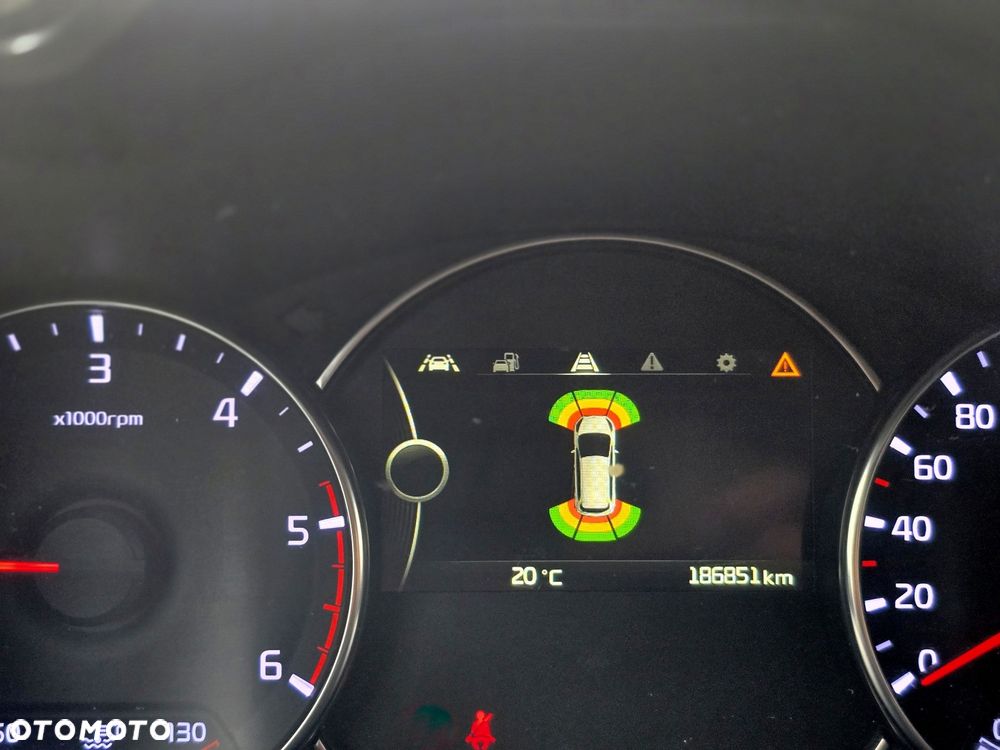 Kia Carens 1.7 CRDi 136 Fifa World Cup Edition - 36