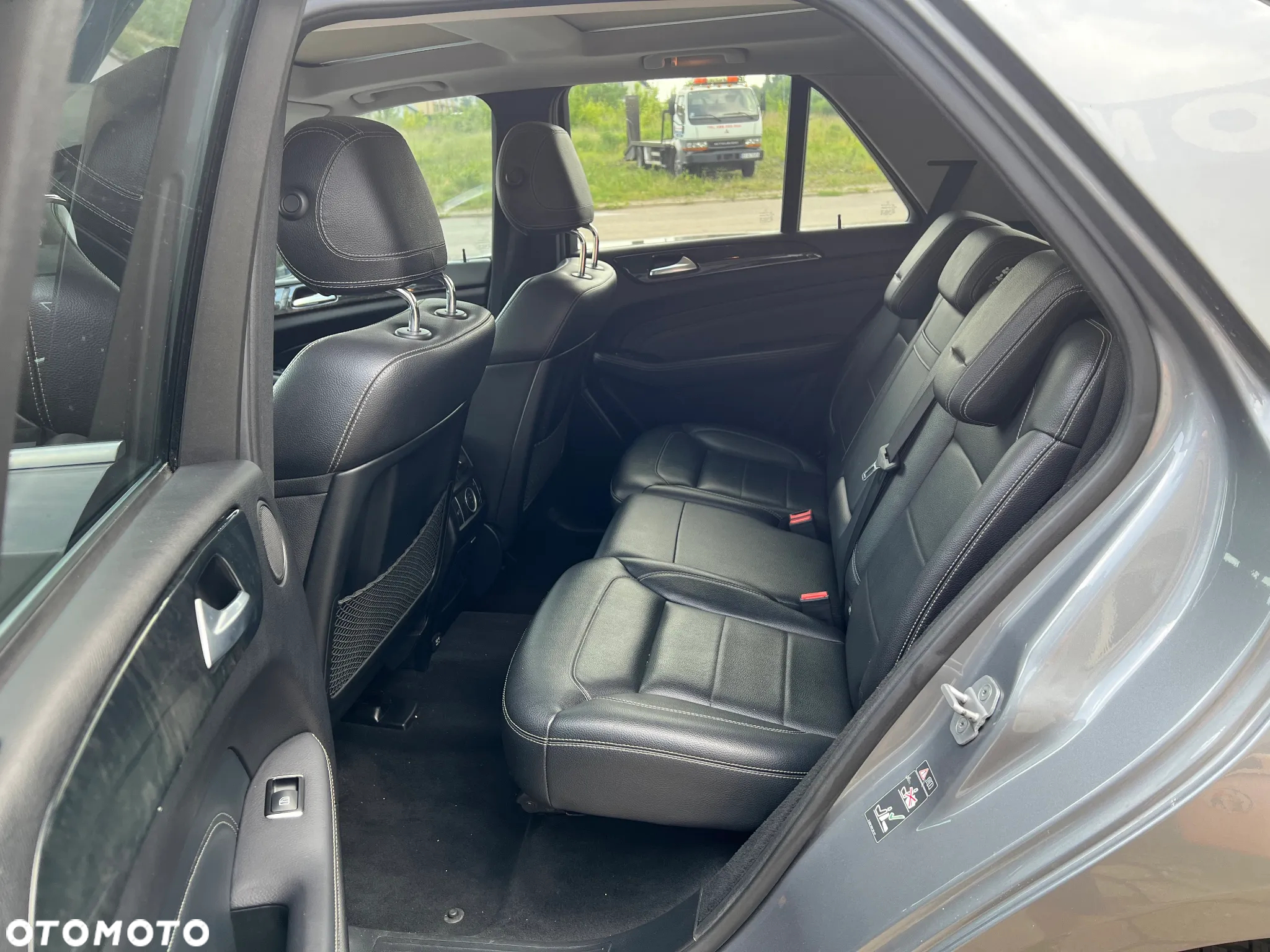 Mercedes-Benz ML 350 BlueTec 4-Matic - 9