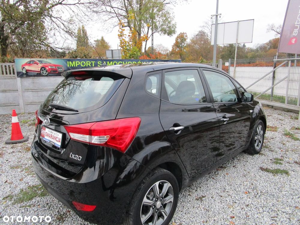 Hyundai ix20 - 18