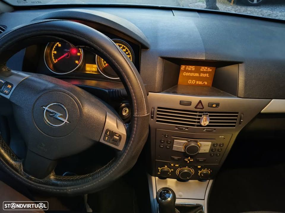 Opel Astra - 4