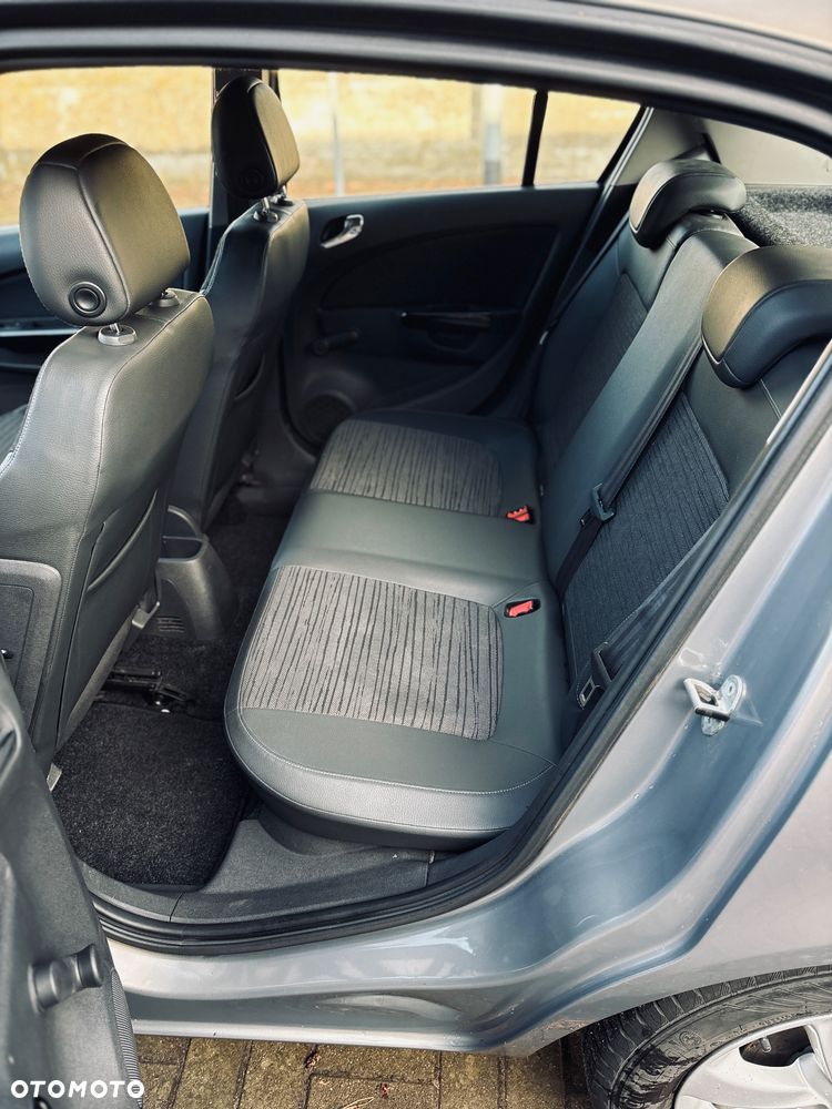 Opel Corsa - 12