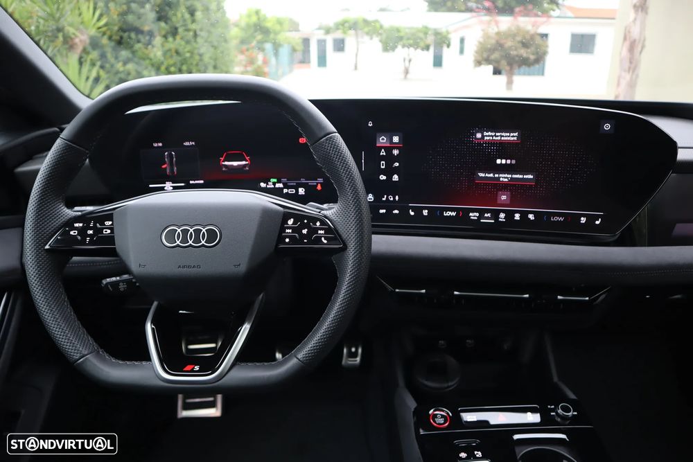 Audi S6 Avant e-tron - 38