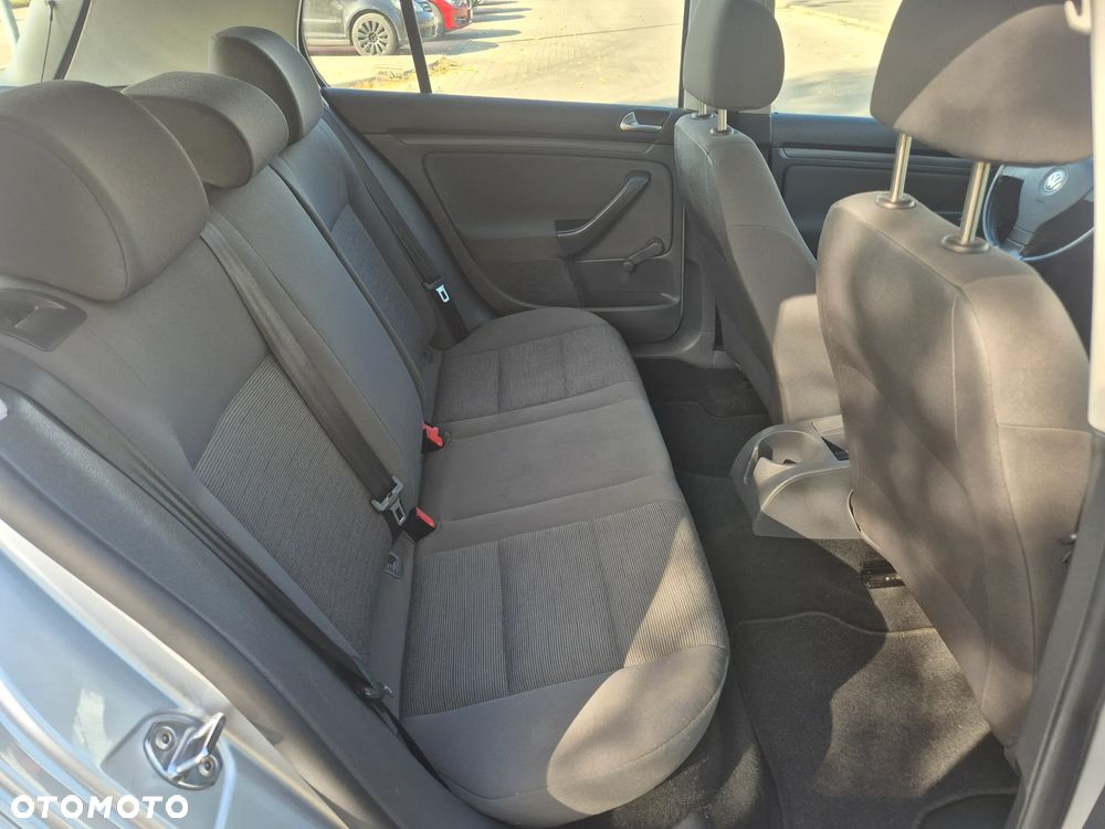 Volkswagen Golf 1.4 Comfortline - 8