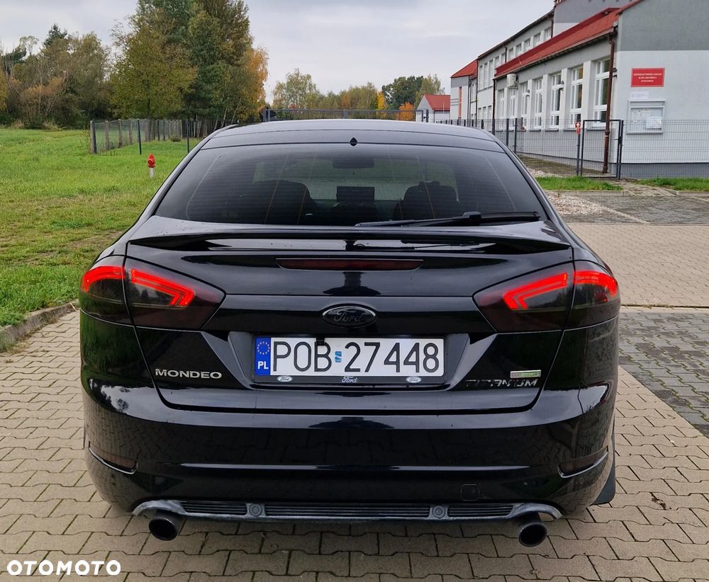 Ford Mondeo 2.0 EcoBoost Titanium - 11