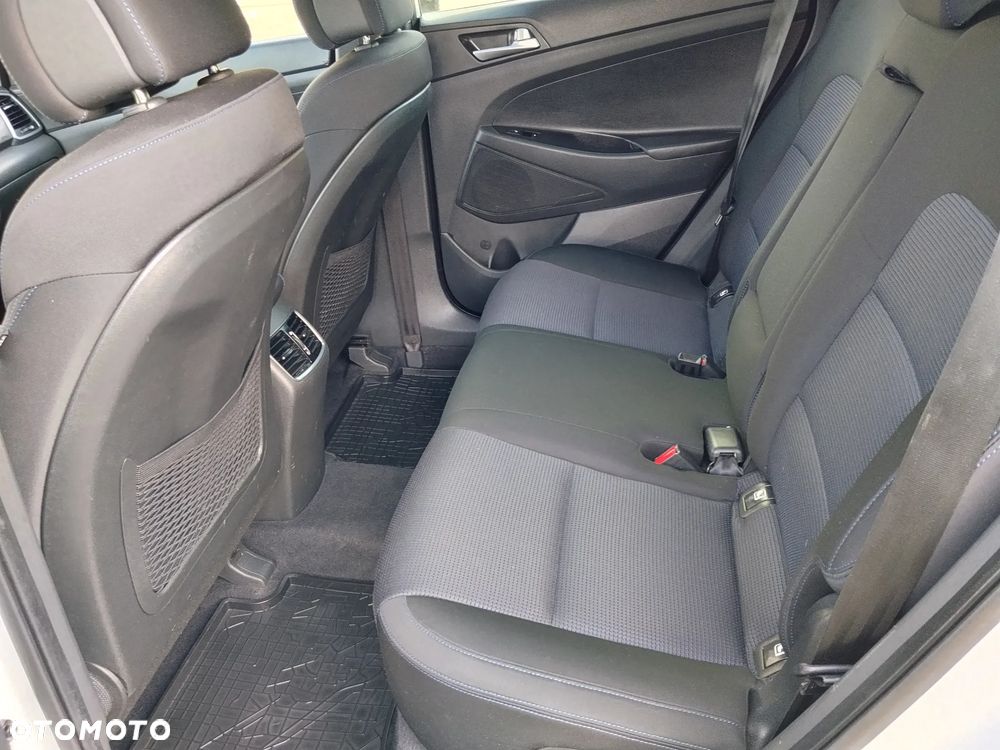 Hyundai Tucson - 27