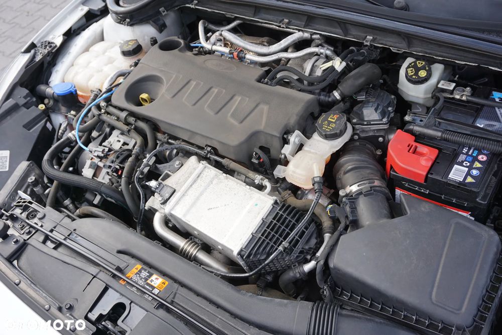 Ford Focus 2.0 EcoBlue Titanium Business - 28