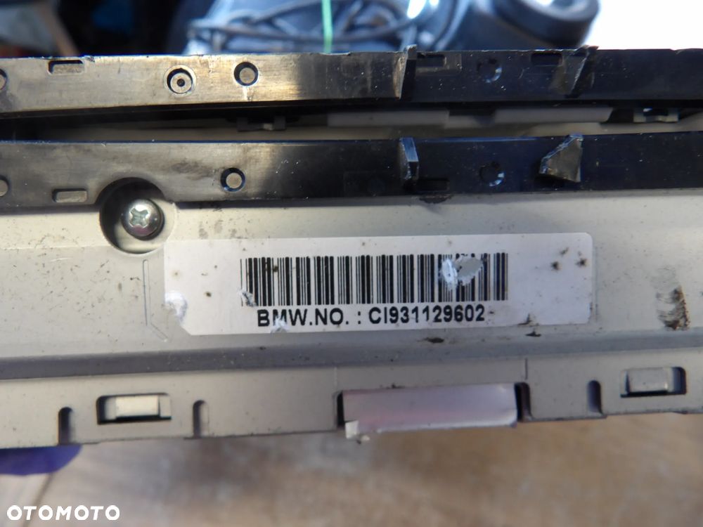 BMW - F10,F11 - RADIOODTWARZACZ CD - GPS - 9311296 - 3