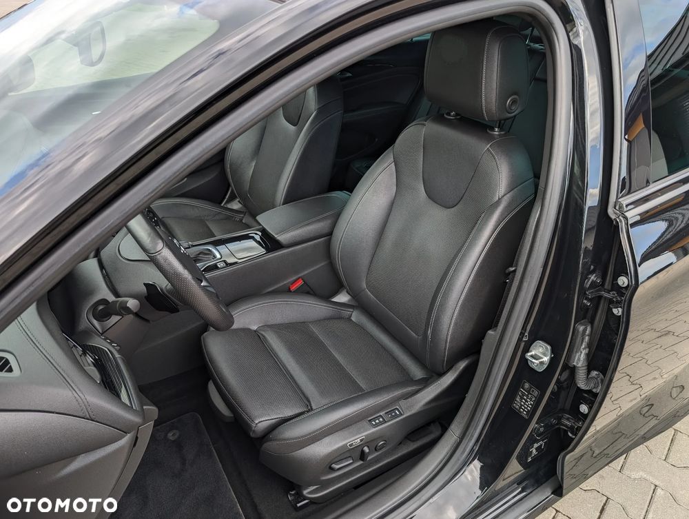 Opel Insignia 2.0 Automatik Dynamic - 24