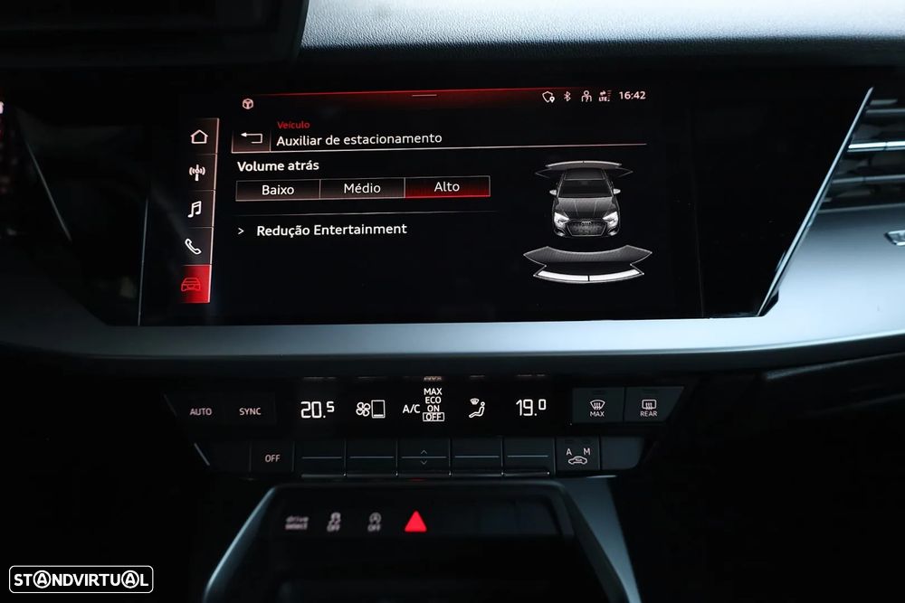 Audi A3 Limousine 30 TDI - 31