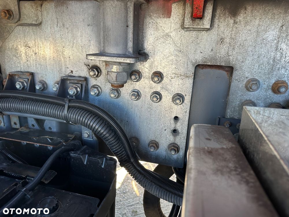 DAF CF 440 6X2 org. 236tys km. HDS HMF 2620 K 5 - 25
