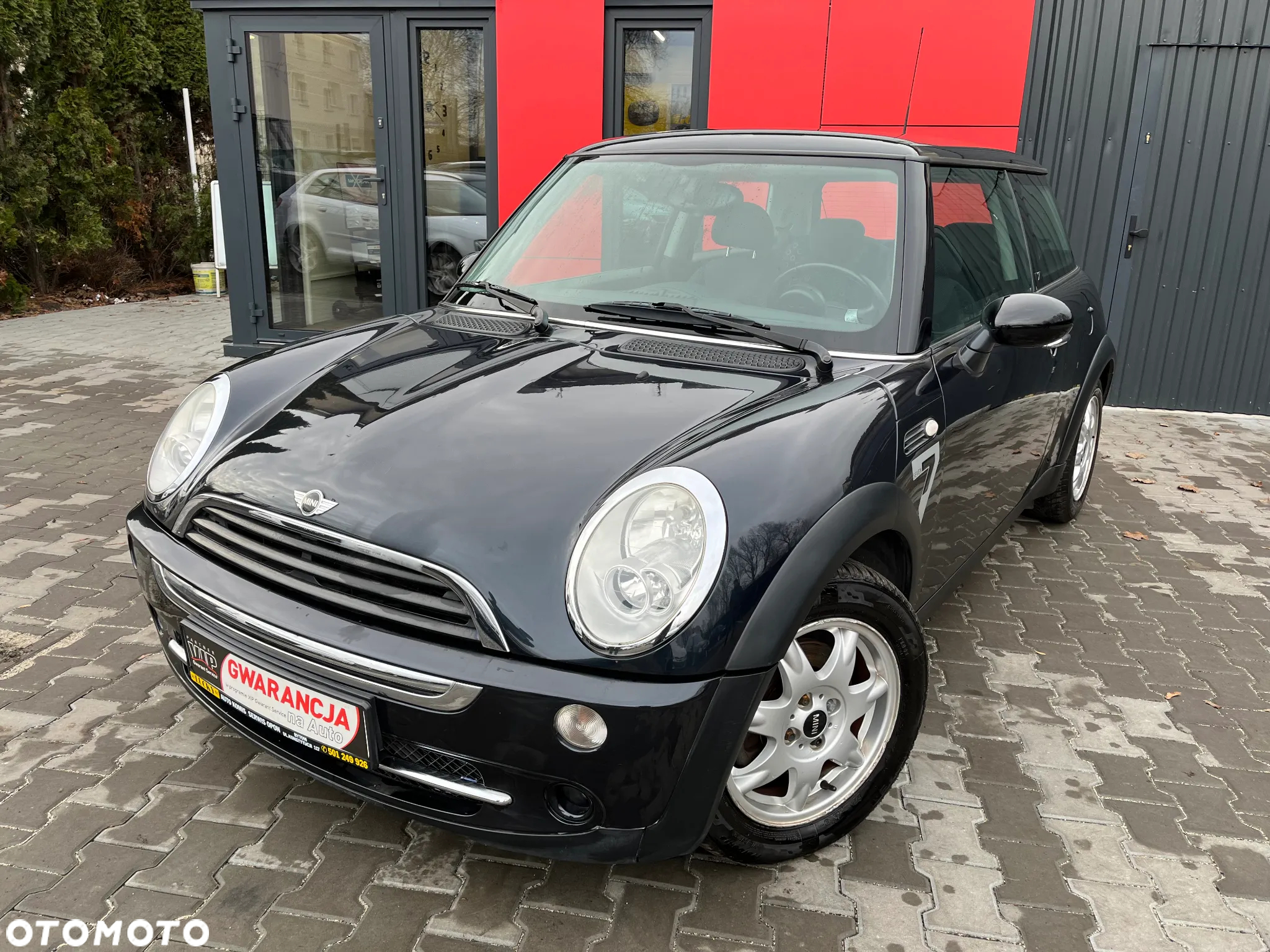 MINI ONE Standard - 3