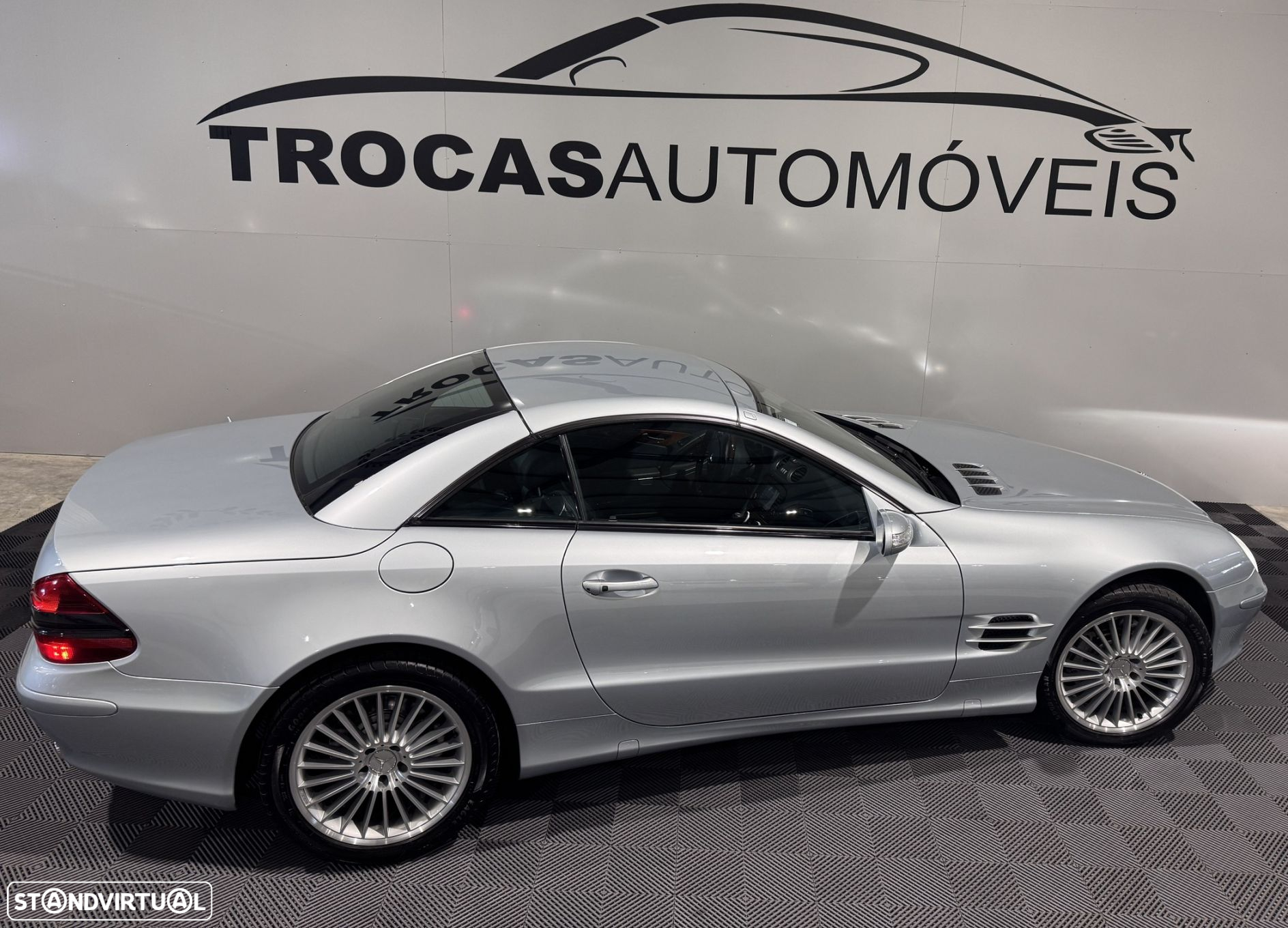 Mercedes-Benz SL 500 Standard - 48