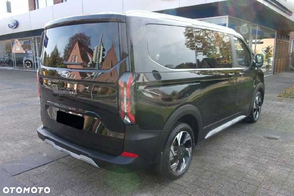 Ford Tourneo Custom - 6