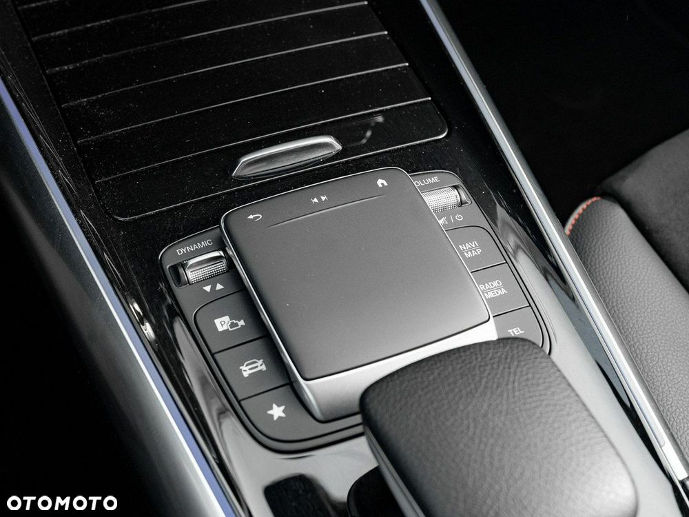 Mercedes-Benz EQA 250 66.5kWh AMG Line - 19