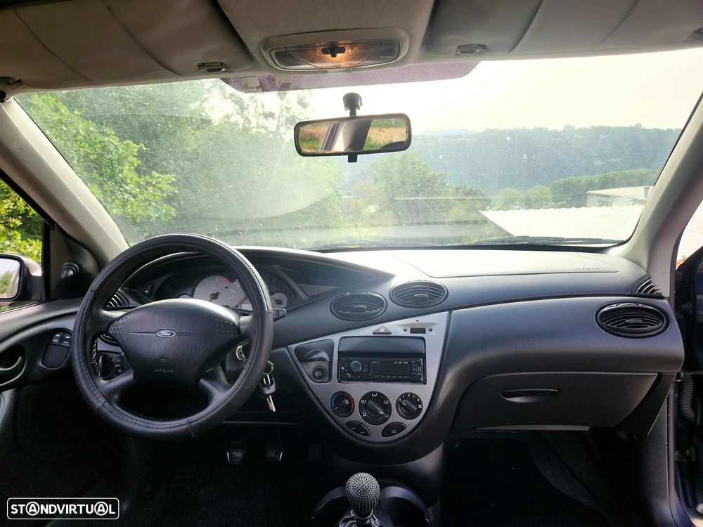 Ford Focus 1.8 TDdi X-Trend - 6