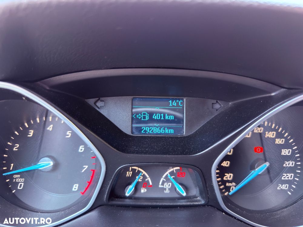 Ford Focus 1.0 EcoBoost Start-Stopp-System Titanium - 9