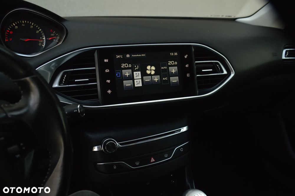 Peugeot 308 155 THP Allure - 18