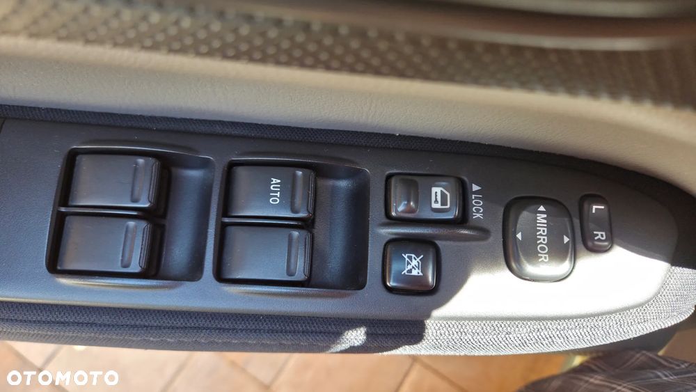Subaru Forester 2.0 X - 9
