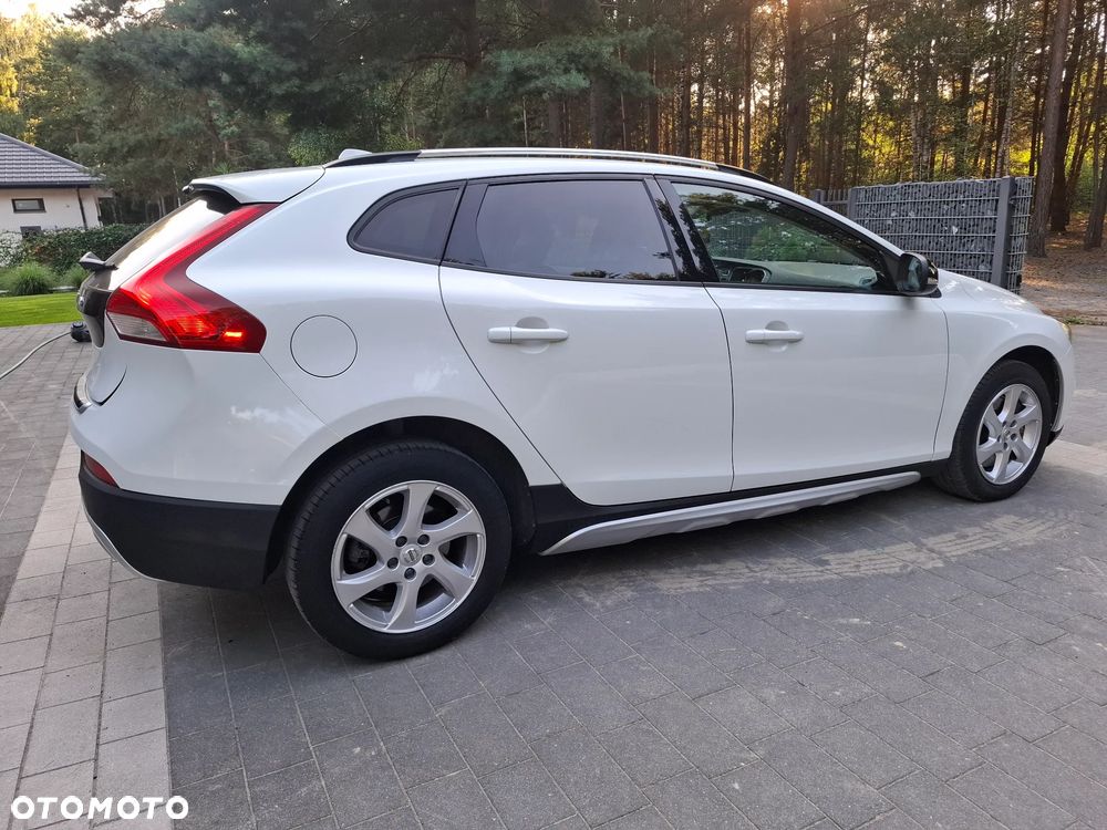 Volvo V40 Cross Country D3 Drive-E Dynamic Edition - 17