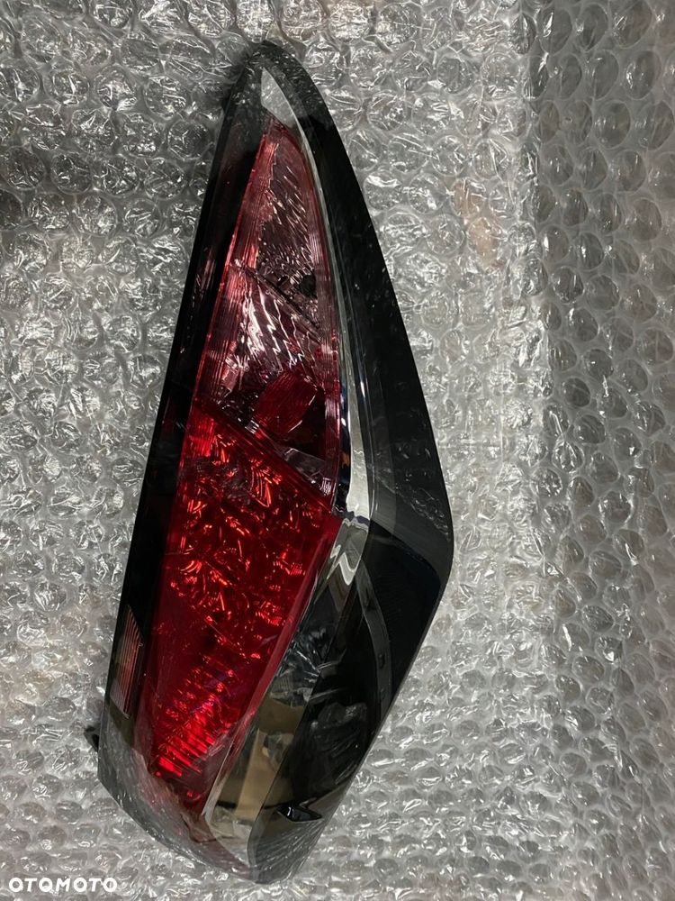 LAMPA LEWA TYŁ TOYOTA AYGO II 81561-0H110 - 3