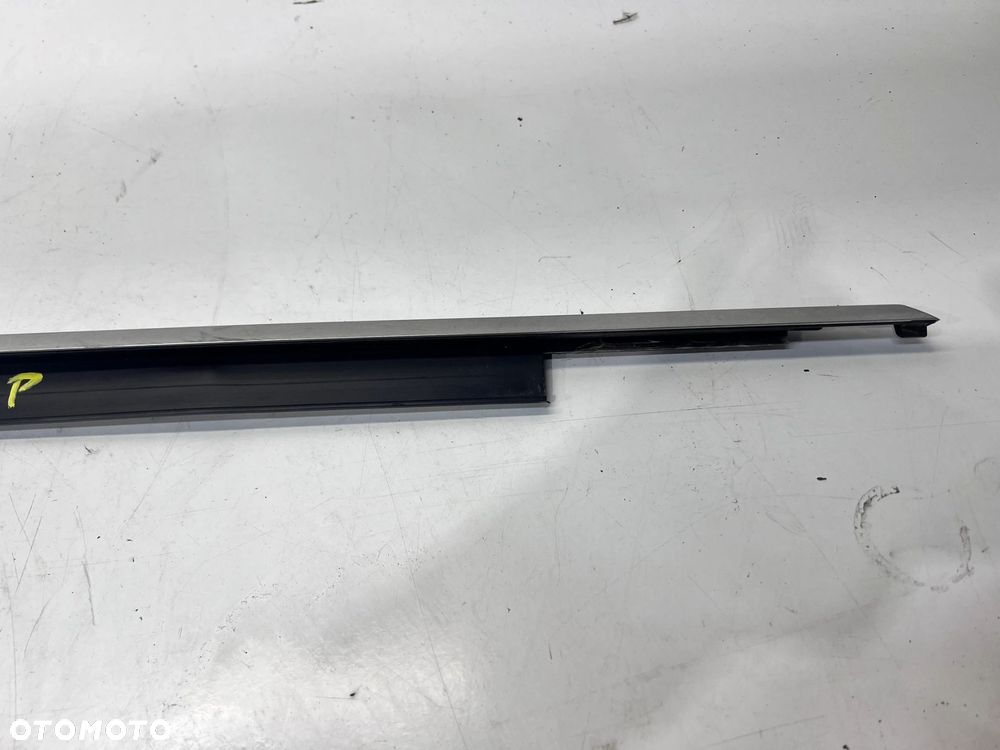LISTWA CHROM DRZWI PRAWY PRZÓD AUDI A3 8V SEDAN 8V5853284 - 4