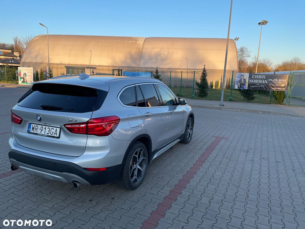 BMW X1 xDrive25i GPF xLine sport - 4