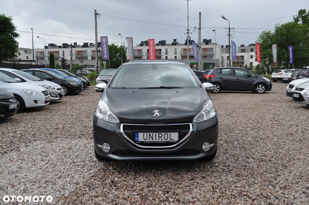 Peugeot 208 1.2 VTi Allure - 3