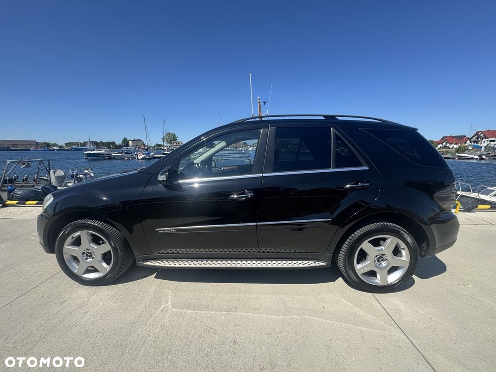 Mercedes-Benz ML - 11