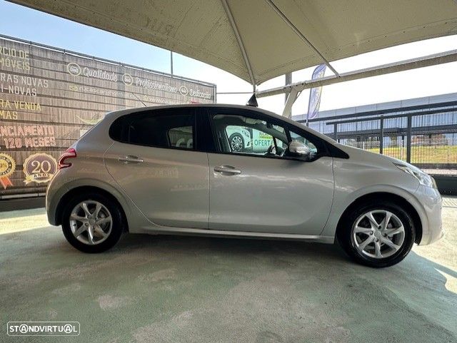 Peugeot 208 1.2 VTi Active - 3